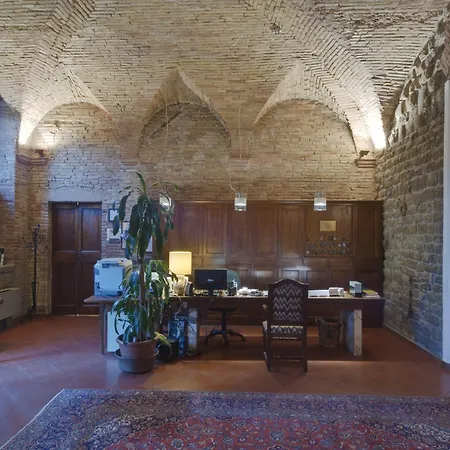 Lo Spedalicchio Hotel 3*