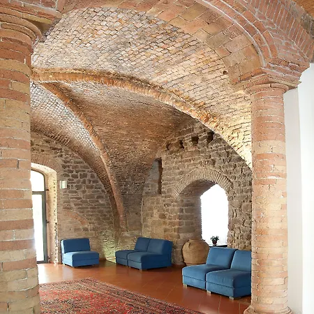 Lo Spedalicchio Hotel 3*